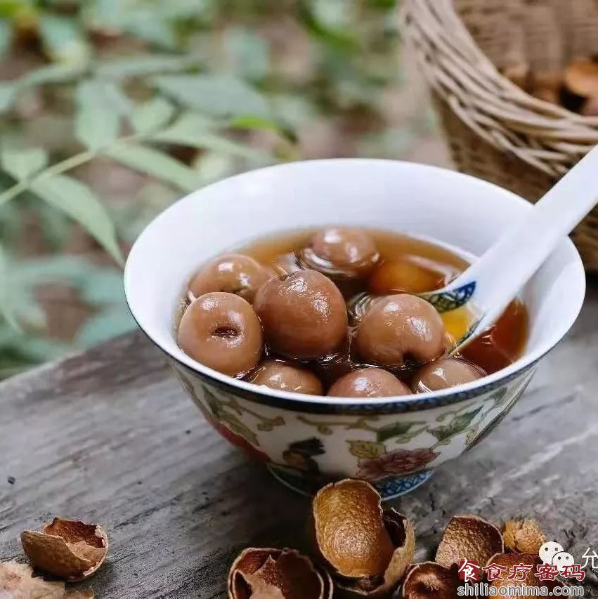 每天对着电子屏，用什么茶饮保养眼睛 | 世界视力日