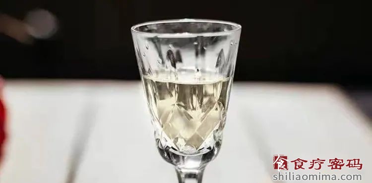 一个男性养肝肾的药酒方 | 男性健康日